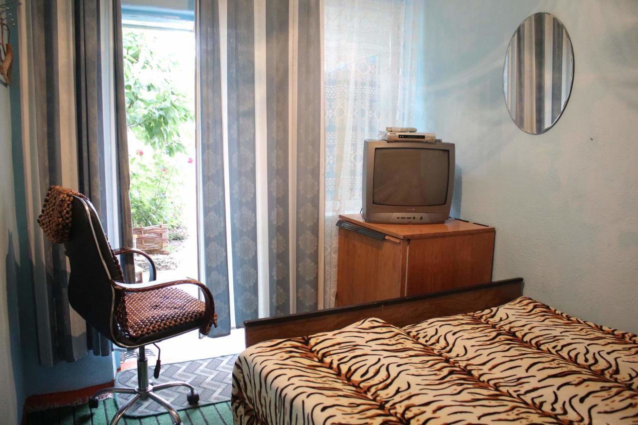 Olga Guest House Чолпон-Ата Екстер'єр фото
